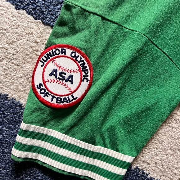 7-Eleven 7-11 GREEN Junior Olympic Softball V Neck Jersey Size S VINTAGE RARE - Picture 4 of 11